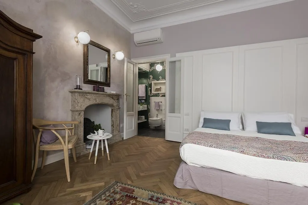 Zebra Rosso Apartment Milan
