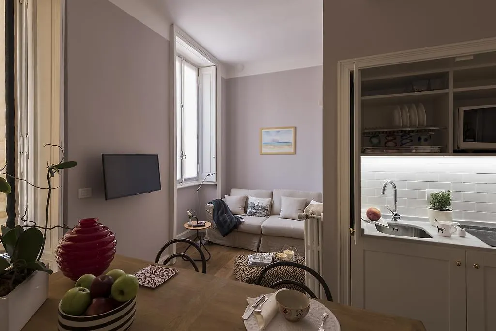 Zebra Rosso Apartment Milan
